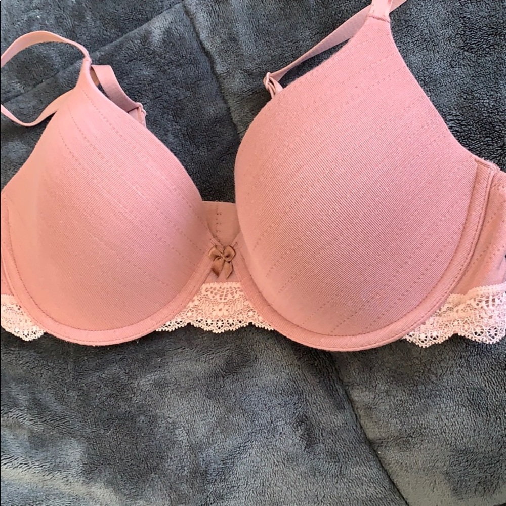 Cute bra - Picture 2 of 4
